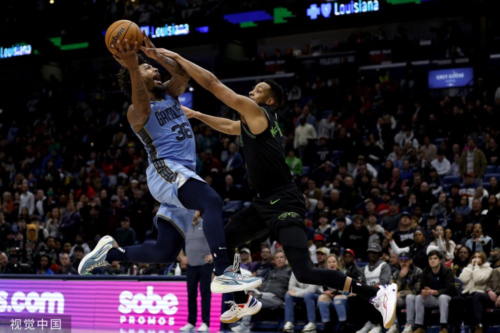 同样具有成 同样具有成